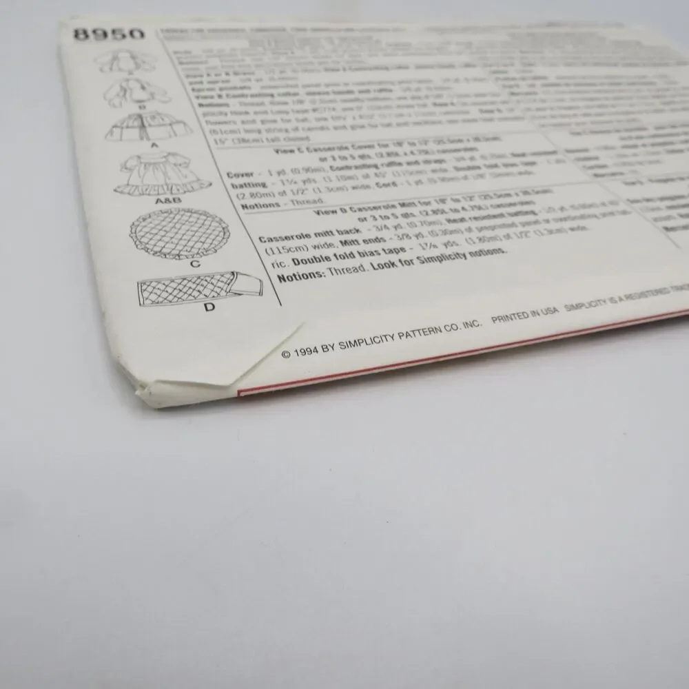 Simplicity Crafts 8950 Bunny Apron Casserole Cover Mitt ONE SIZE 1994